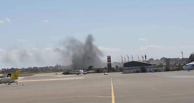 Hafter Uluslararası Mitiga Havaalanı&#039;na füze ile saldırdı