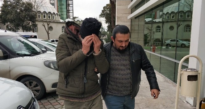 Samsun’da kız arkadaşını darp edip cep telefonunu gasp ettiği iddia edilen şahıs gözaltına alındı