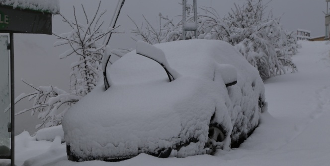 Güne böyle uyandılar! Her yer bembeyaz oldu!