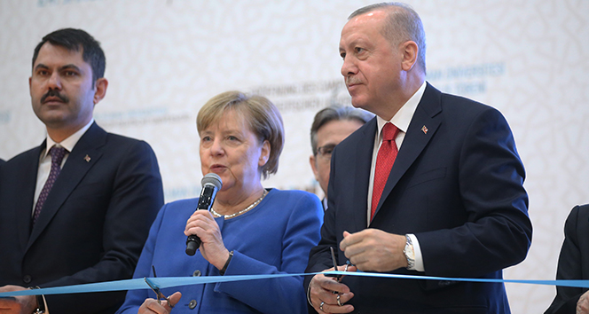 Almanya Başbakanı Angela Merkel: &#039;Türkiye&#039;ye teşekkür ediyoruz&#039;