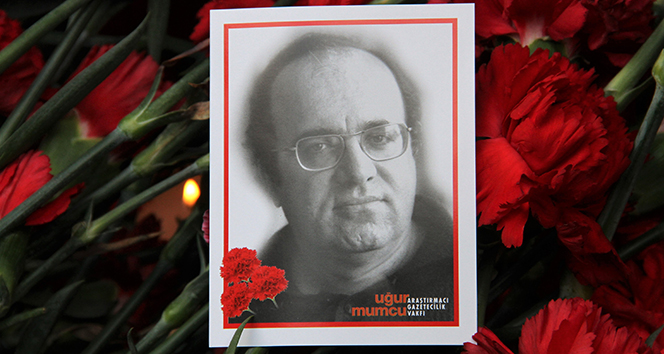 Uğur Mumcu ölümünün 27. yılında evinin önünde anıldı