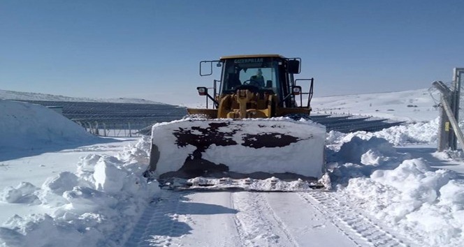 Tepabaşı’nın kırsalda karla mücadelesi sürüyor