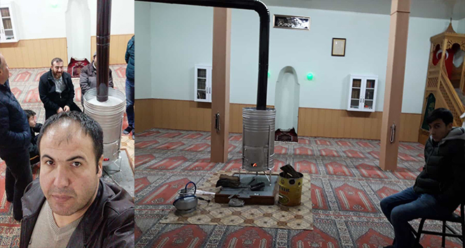 Malatya&#039;da vatandaşlar deprem sonrası camilere sığındı