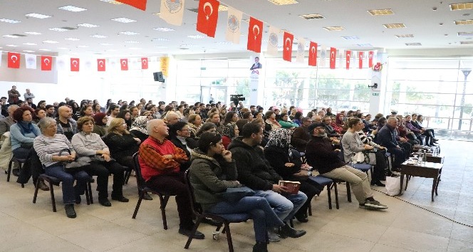 Mersin Büyükşehir Belediyesinin psikoloji seminerleri sürüyor