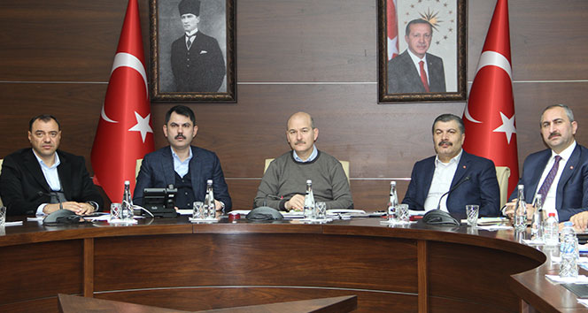 Depremin ardından Diyarbakır’da 8 bina yıkıldı, 16 binada ağır hasar var