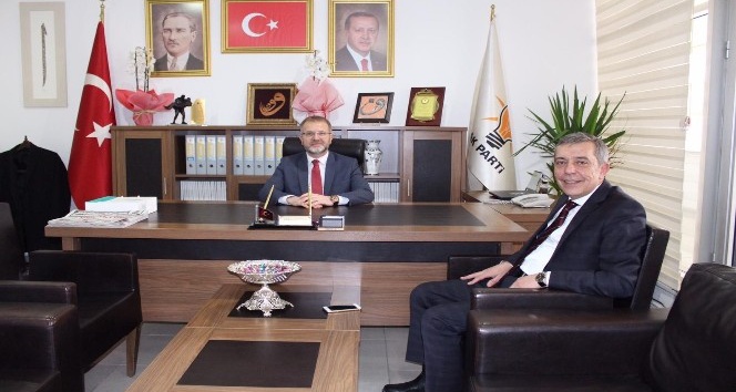 Baro Başkanı Ahmet Atam’dan Başkan Ceyhun’a tebrik ziyareti