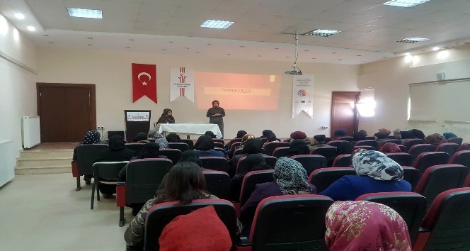 "Aile İçi Şiddetin Neden Olduğu Sağlık Sorunları" eğitimi verildi