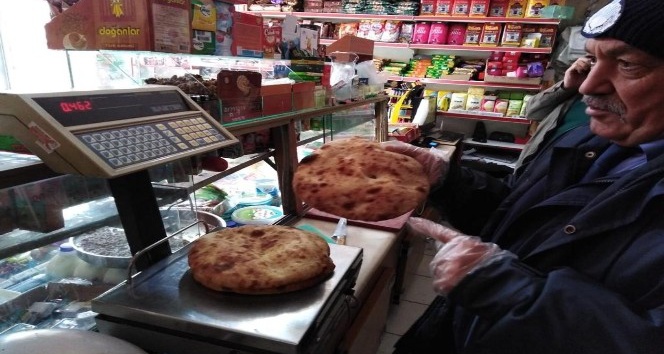 Zabıtadan ekmek ve pide satışı yapılan işyerlerine gramaj denetimi