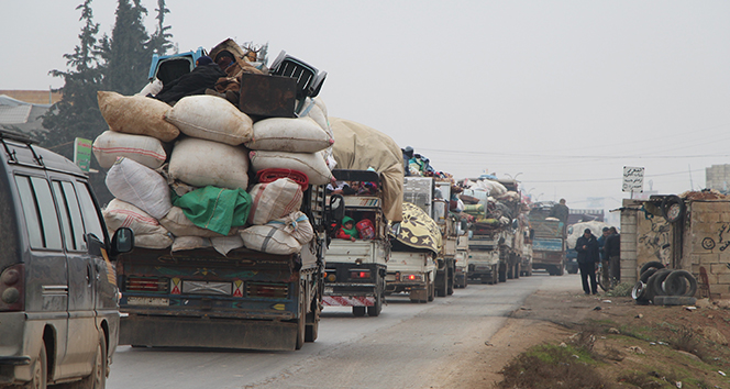 ABD: '700 bin kişi Türkiye sınırına hareket etti”