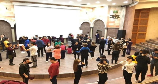 Ustalarla Tiyatro Atölyesi için sertifika töreni düzenlenecek