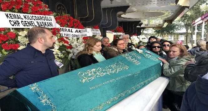 Yeşilcam’ın Ömercik’i son yolculuğuna uğurlandı