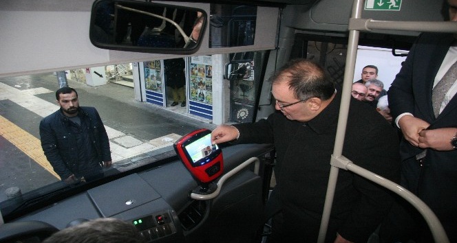 Kilis’te şehiriçi minibüslerde kart dönemi