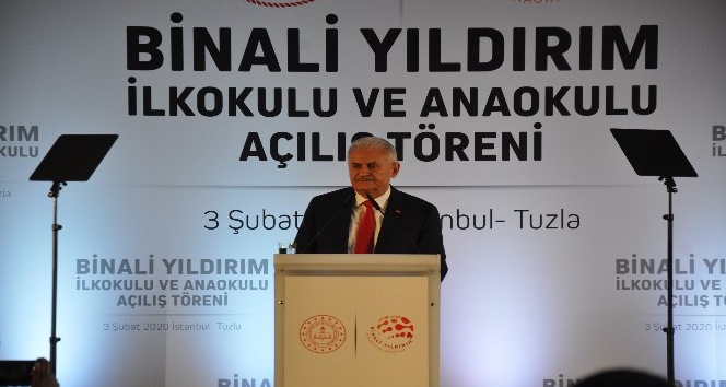 Binali Yıldırım ve eşi Semiha Yıldırım okul açılışında gözyaşı döktü