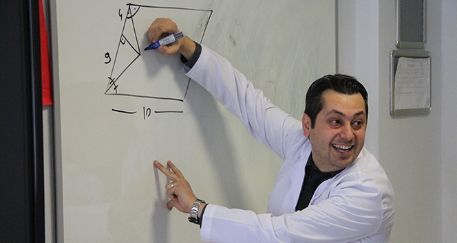 Geometri dersini müzikle sevdiriyor