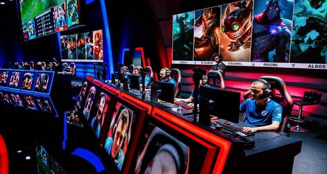 Ataşehir’de Espor heyecanı başladı