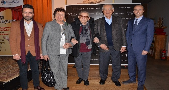 MaviBahçe Tiyatro Kulübü açıldı