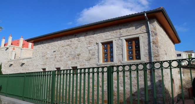 Çeşme’deki tarihi hamam hizmete açılıyor