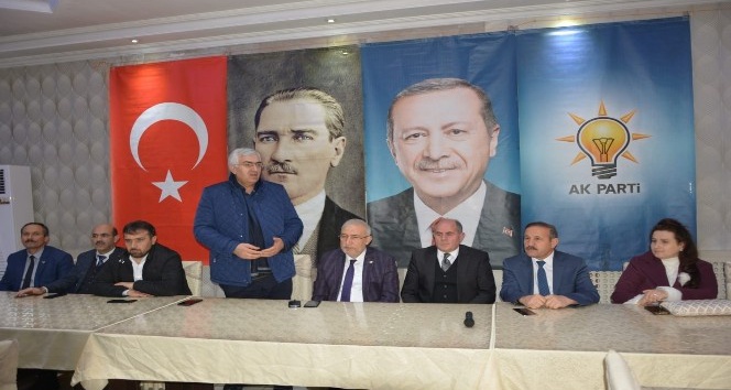 Ak Parti Aşkale’de istişare etti