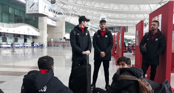Keçiörengücü, otobüs ile Erzurum’a hareket etti