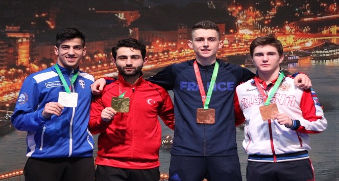 Milli karateciler Macaristan’da tarih yazdı