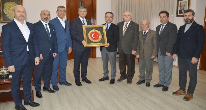 AKAMDER Başkanı Karslıoğlu: &quot;Adana için her güzel atılımda varız&quot;