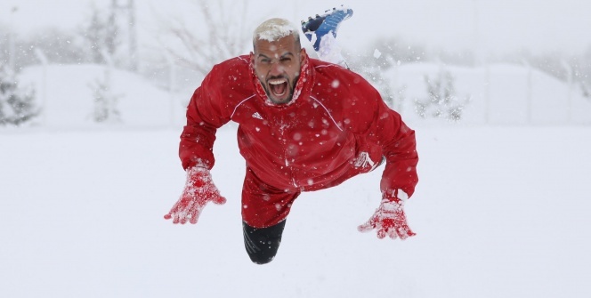 Lider Sivasspor karın tadını çıkardı