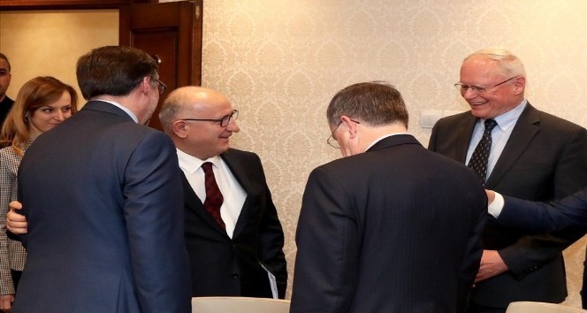 Bakan Yardımcısı Karaosmanoğlu, ABD Suriye Özel Temsilcisi Jeffrey ve ABD Büyükelçisi Satterfield ile görüştü