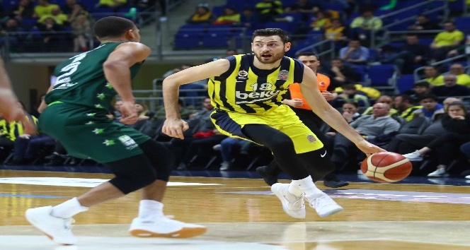 Fenerbahçe Beko, kupada yarı finalde