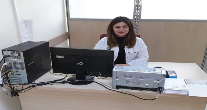 Şuhut’a atanan İç Hastalıkları Uzmanı Dr. Pınar Erel göreve başladı