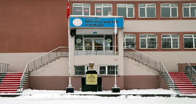 Nevşehir’de okullar tatil edildi