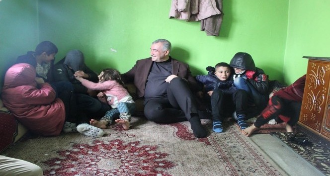 Başkan Turanlı, mağdur aileye yardım elini uzattı