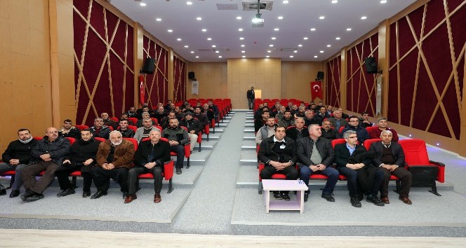 Mardin’de toplu taşımada çalışan sürücülere meslek eğitimi verildi