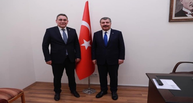 AK Parti Nevşehir milletvekili Menekşe, Sağlık Bakanı Koca’yı ziyaret etti