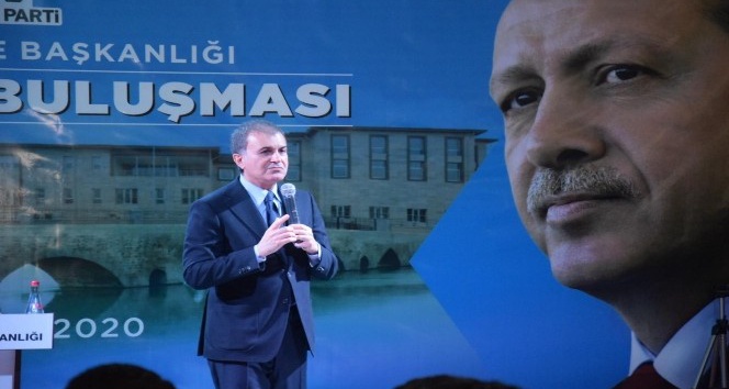 Ömer Çelik: &quot;O emekli generalin yaptığı açıklamayla Kılıçdaroğlu’nun yaptığı açıklamaların tesadüf olduğunu düşünmeyin&quot;