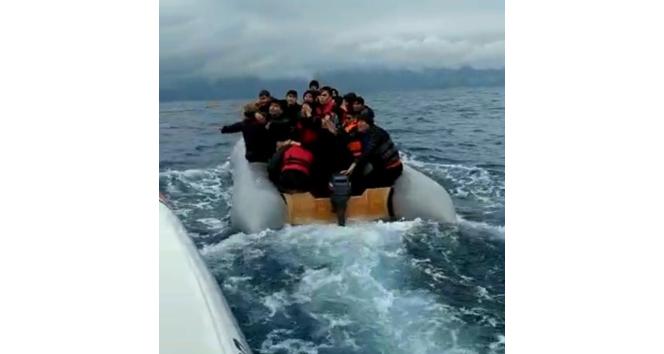 İzmir’de 33 kaçak göçmen yakalandı