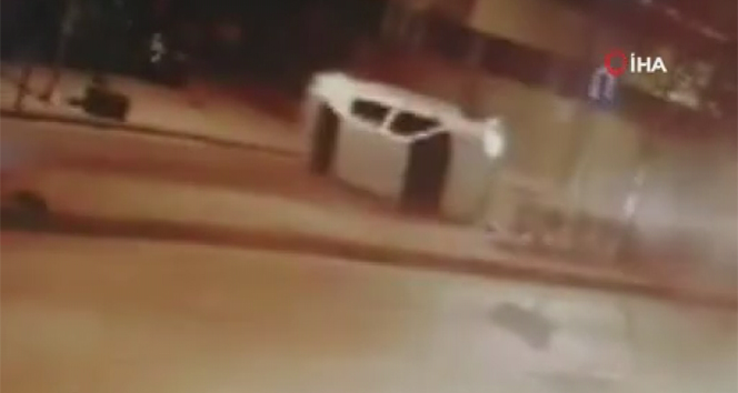 Bağdat Caddesi'nde otomobilin takla attığı kazanın yeni görüntüleri ortaya çıktı