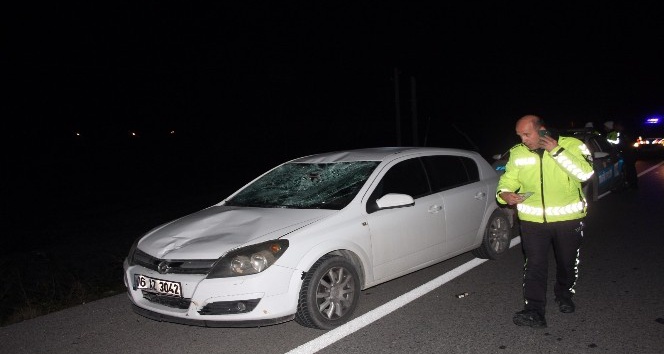Antalya’da otomobil yayaya çarptı: 1 yaralı