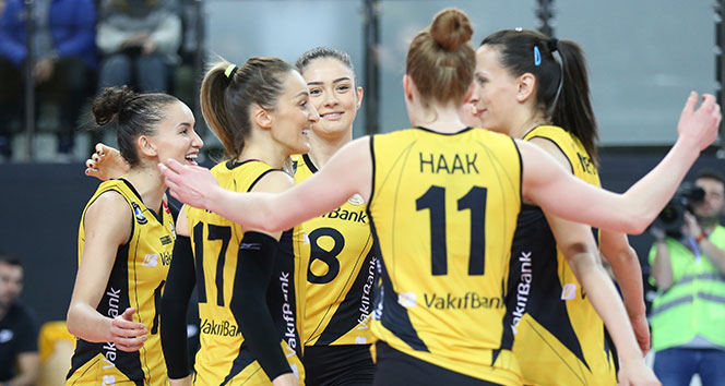 VakıfBank üst üste 11. kez çeyrek finalde