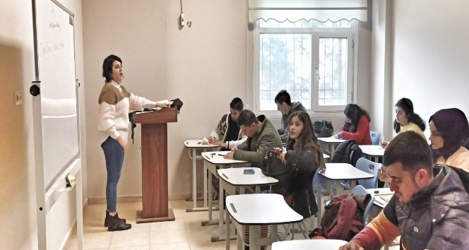 Kızıltepe Belediyesi Gençlik Merkezi 14 bin gence hizmet veriyor