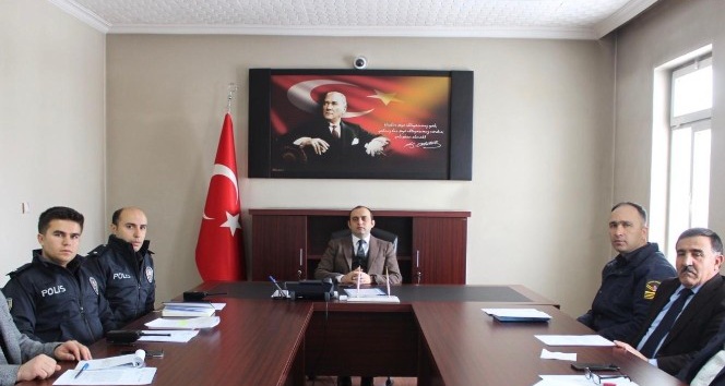 Çaldıran’da “Otobüslerin Yol ve Trafik Güvenliğinin Sağlanması” toplantısı