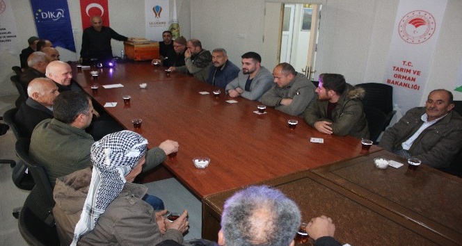 Uludere’de arıcılık kursuna yoğun ilgi