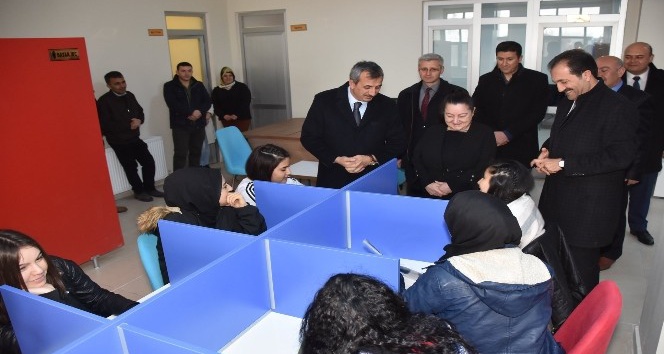 Kırıkkale’de Millet Kütüphanesi hizmete girdi