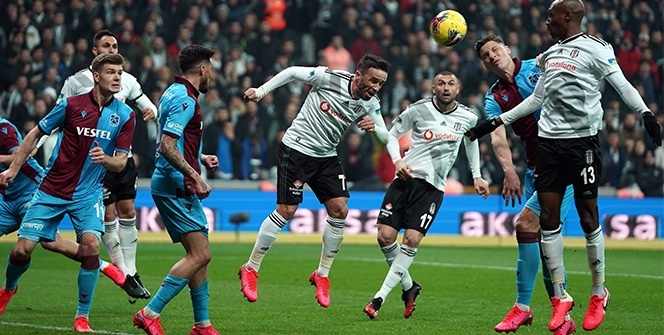 Dolmabahçe'de nefes kesen maçta kazanan çıkmadı