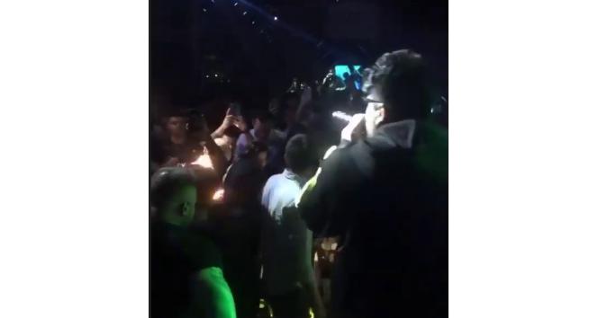 Kuşadası’nda eğlence hız kesmeden devam ediyor