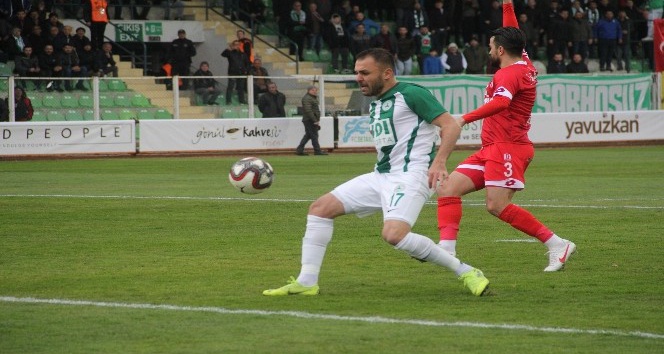 TFF 1. Lig: Giresunspor: 0 - EH Balıkesirspor: 2 (İlk yarı sonucu)