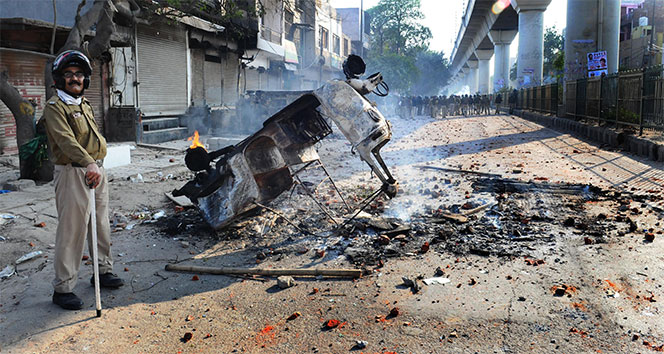 Hindistan’da vatandaşlık yasası protestosu: 7 ölü