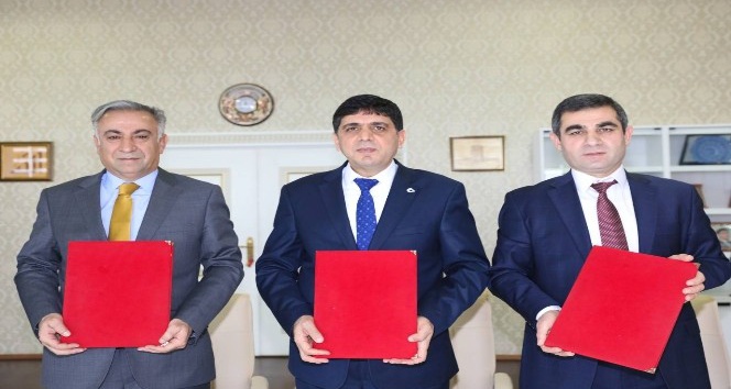Iğdır Üniversitesi ile İl Milli Eğitim Müdürlüğü, İŞKUR’la Mesleki Eğitim Kursu Protokolü imzaladı