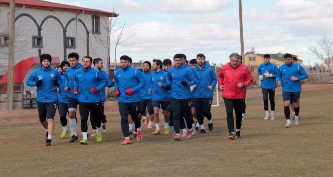 Nevşehir Belediyespor, Gölcükspor maçına hazırlanıyor