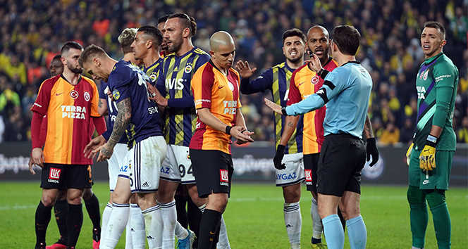 Galatasaray&#039;dan derbi açıklaması