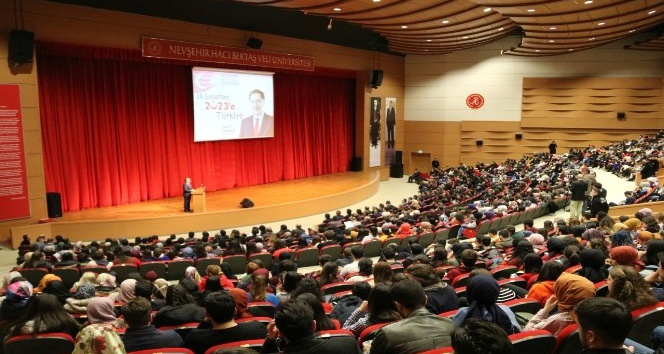 Kamu Başdenetçisi Malkoç NEVÜ’de “28 Şubat’tan 2023’e Türkiye”yi anlattı